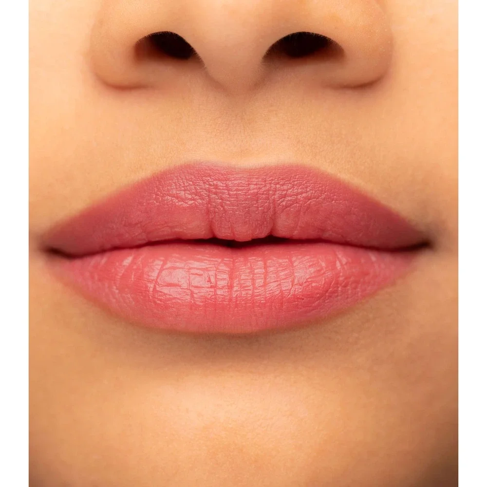 NEW Kevyn Aucoin Unforgettable Lipstick Cream Finish Legendary Pink Nude